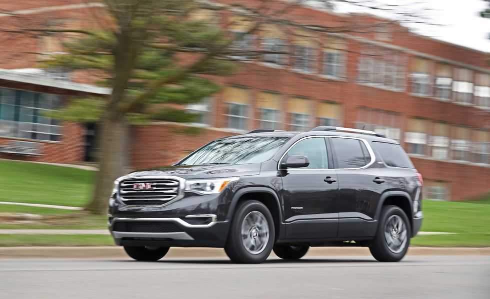 2019 GMC Acadia Denali Rental-pic_2