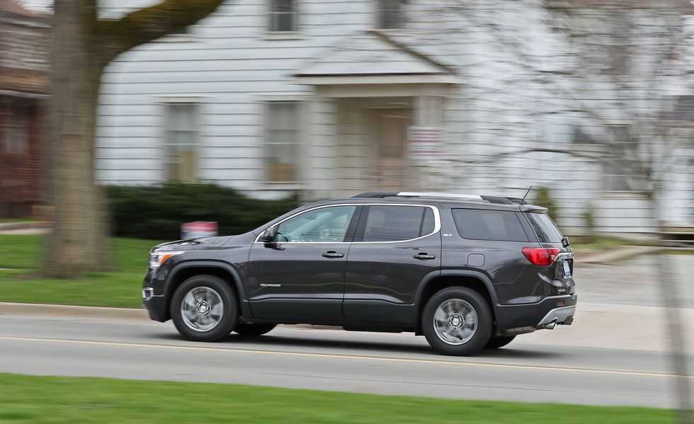 2019 GMC Acadia Denali Rental-pic_4