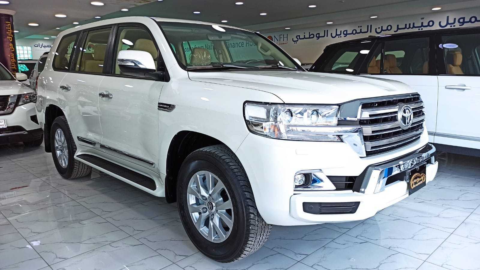 Toyota Land Cruiser VXR-pic_5