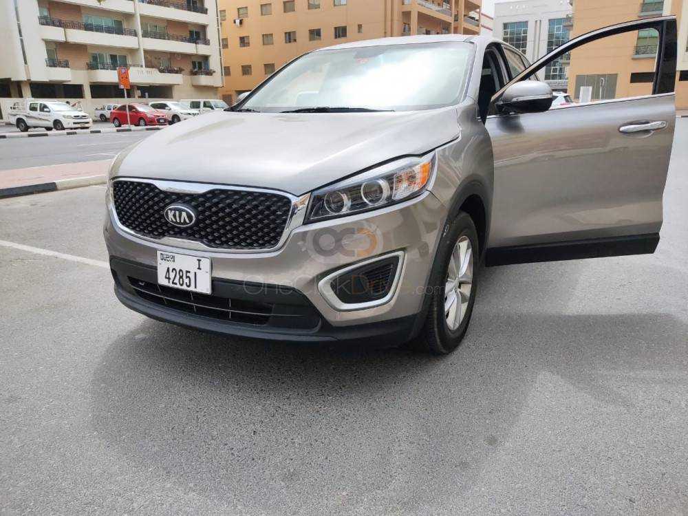 RENT KIA SORENTO 2018 IN DUBAI-pic_2
