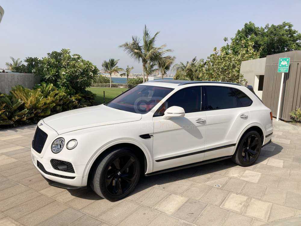 RENT BENTLEY BENTAYGA 2018 IN DUBAI-pic_1