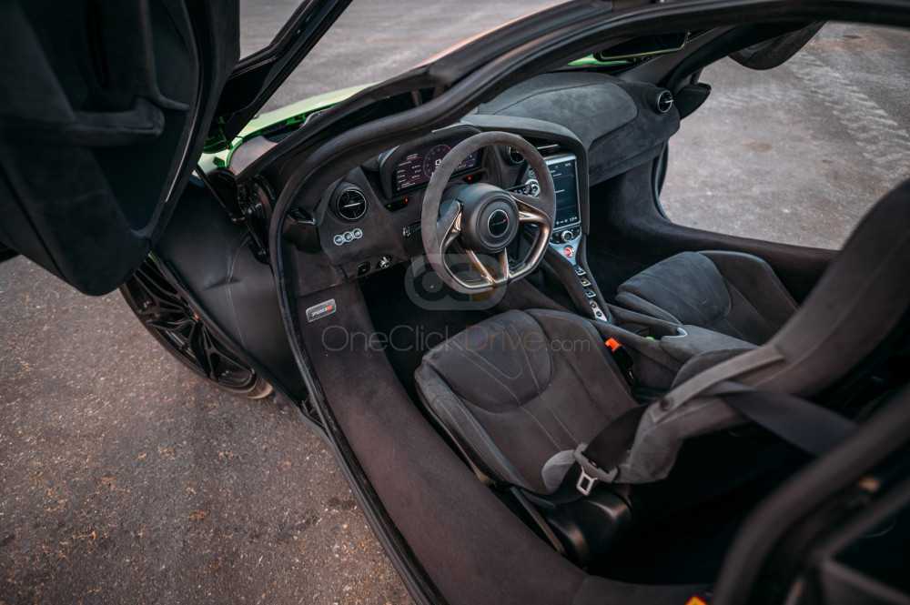 Rent McLaren 720S 2018 in Dubai - Exotic Supercar-pic_4