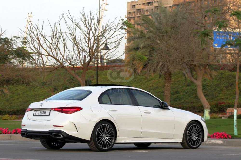 Rent Mercedes Benz C300 2022 in Dubai - Luxury Sedan-pic_3