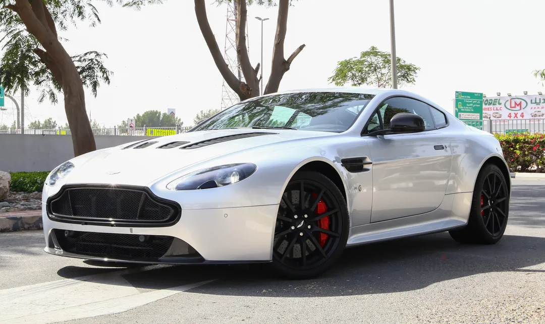 Aston Martin Vantage S-pic_1