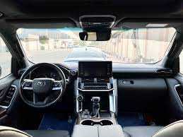 RENT TOYOTA LAND CRUISER EXR V6 2022 IN DUBAI-pic_4