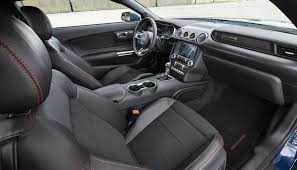 Rent 2022 Ford Mustang-pic_3