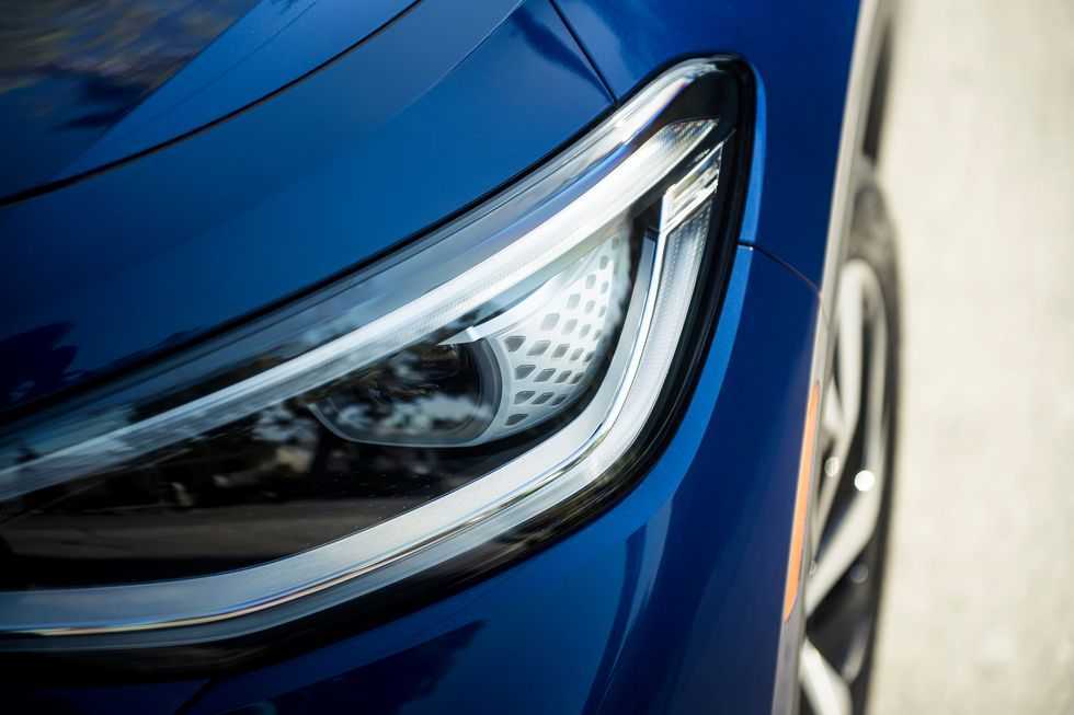 Volkswagen ID4 Rental-pic_4