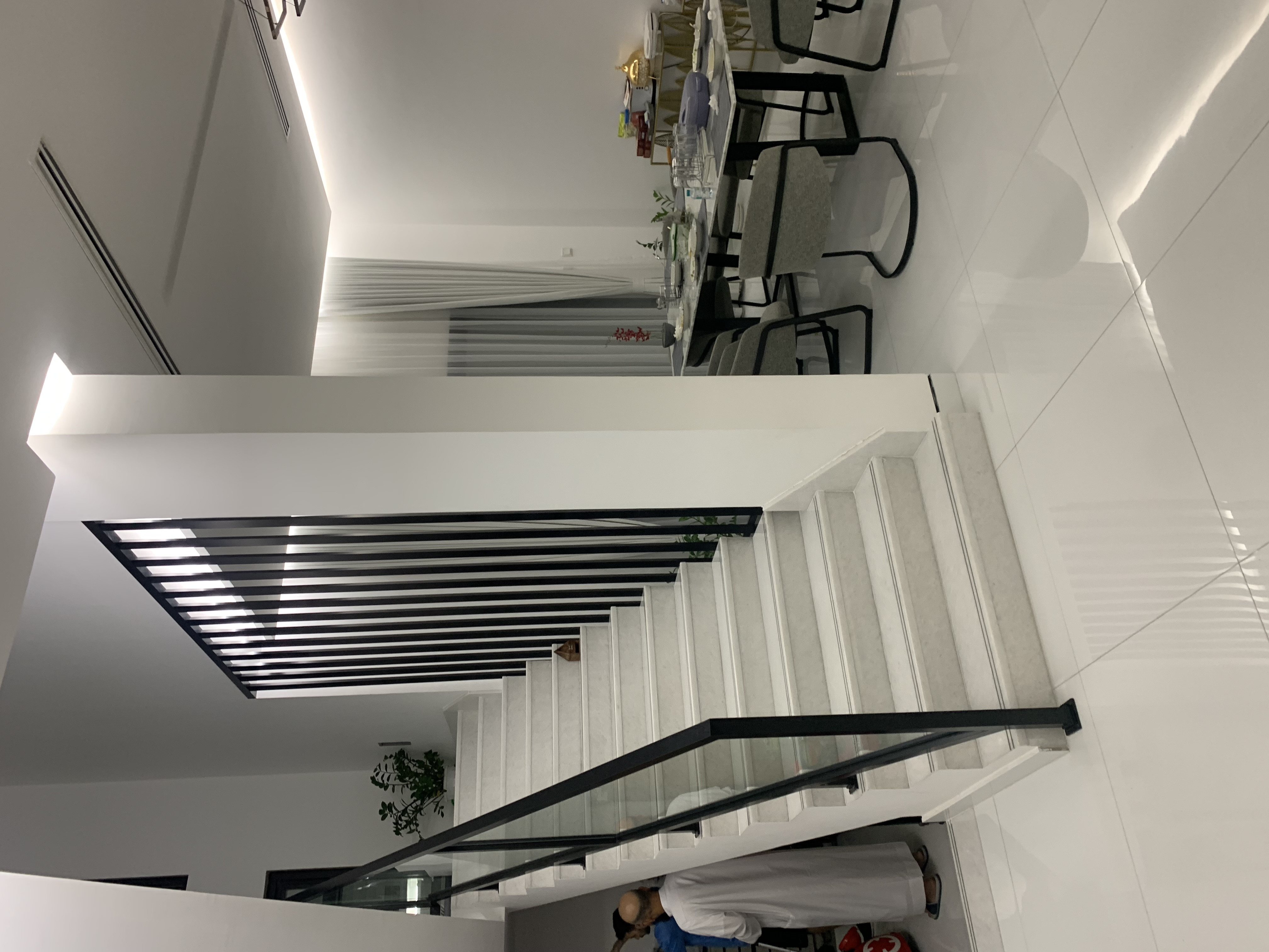 Specialized Works in Aluminium, Glass, MDF & More أعمال متخصصة في الألمنيوم، الزجاج، MDF وأكثر